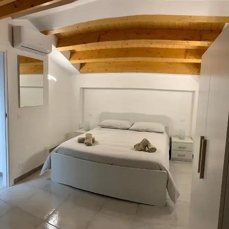 Holiday home Casa La Giara